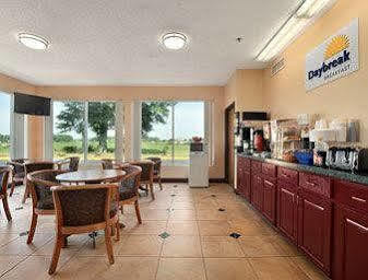 מונטגומרי Rodeway Inn מראה חיצוני תמונה