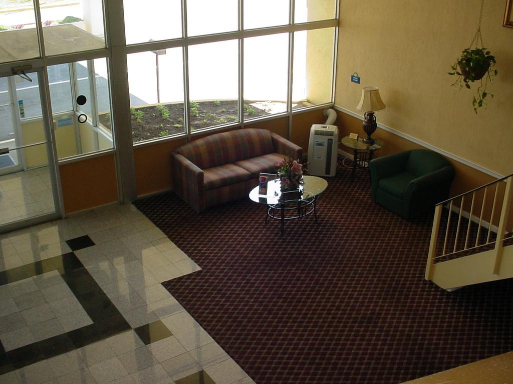 מונטגומרי Rodeway Inn מראה חיצוני תמונה